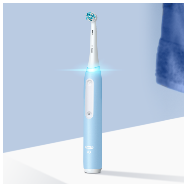 Oral-B iO Series 3 Ice Blue elektrická zubná kefka