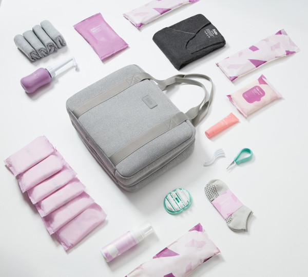 Frida Mom Motherloaded Hospital Bag, prémiová maxi taška s kompletnou výbavou do pôrodnice