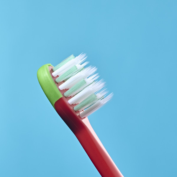 Brush-baby Dinosaur FlossBrush™, detská zubná kefka s dinosaurom, 2 ks, 3-6 rokov