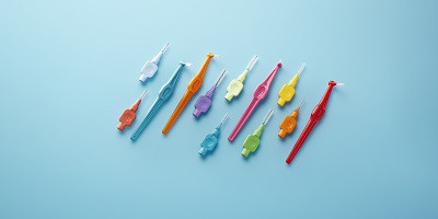 Prečo je dôležité čistenie medzi zubami