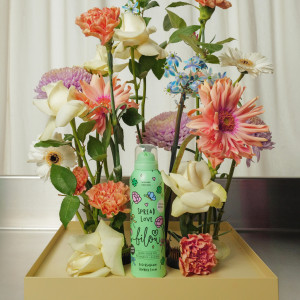 BILOU Sprchová pena Spread Love, 200 ml