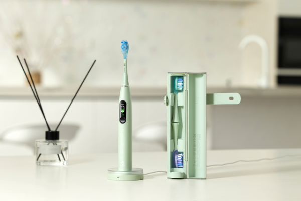 Oclean X Ultra Set Green puzdro a sonická kefka, zelená