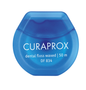 Curaprox DF 834 dental floss voskovaná niť s príchuťou mentolu, 50 m