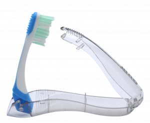 GUM Travel cestovná zubná kefka s chlórhexidínom