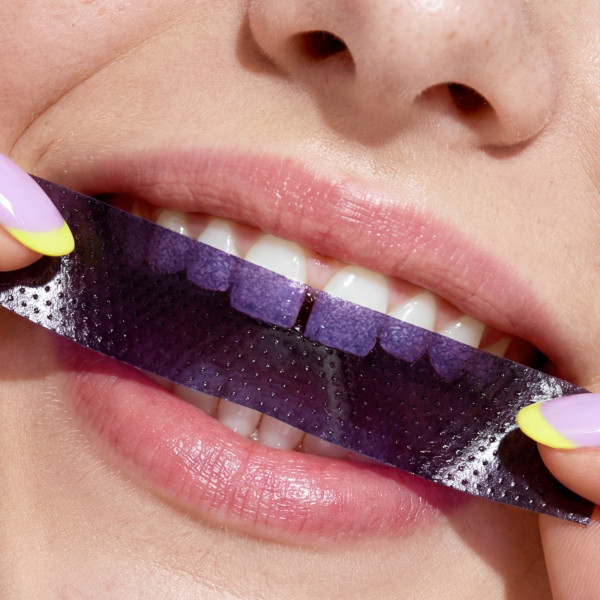 Pop Purple Whitening Strips, fialové bieliace pásiky s okamžitým účinkom, 10 ks