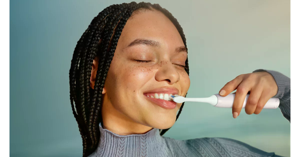 Philips Sonicare 3100. Sonická kefka novej generácie, ružová, HX7101/01