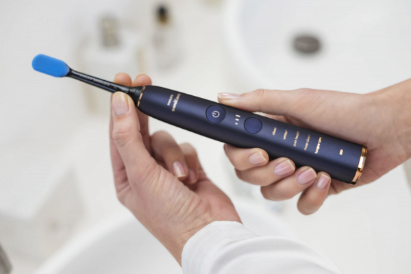 Philips Sonicare DiamondClean SMART Lunar Blue HX9954/57, sonická kefka