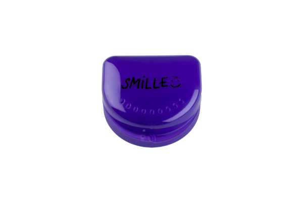SMILLE fialová schránka pre rovnátka