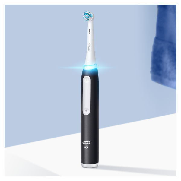 Oral-B iO Series 3 Matt Black elektrická zubná kefka