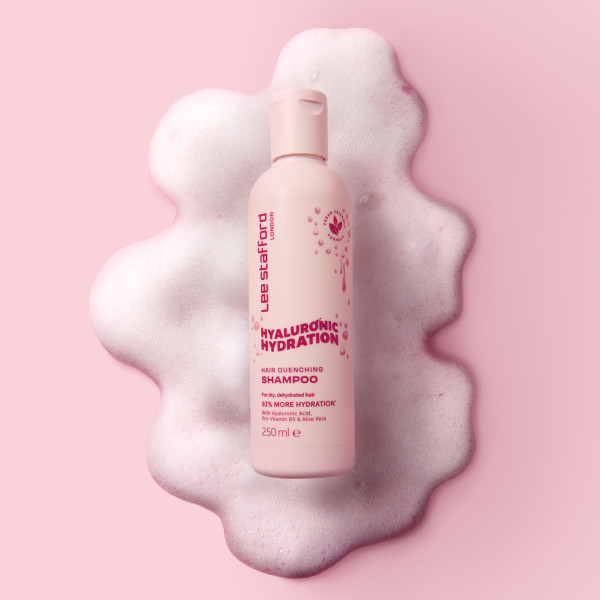 Lee Stafford Hyaluronic Hydration Shampoo, hĺbkovo hydratačný šampón, 250 ml