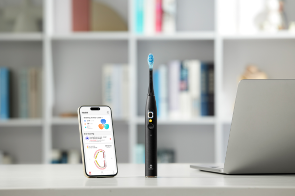 Oclean X Ultra Set Black puzdro a sonická kefka, čierna